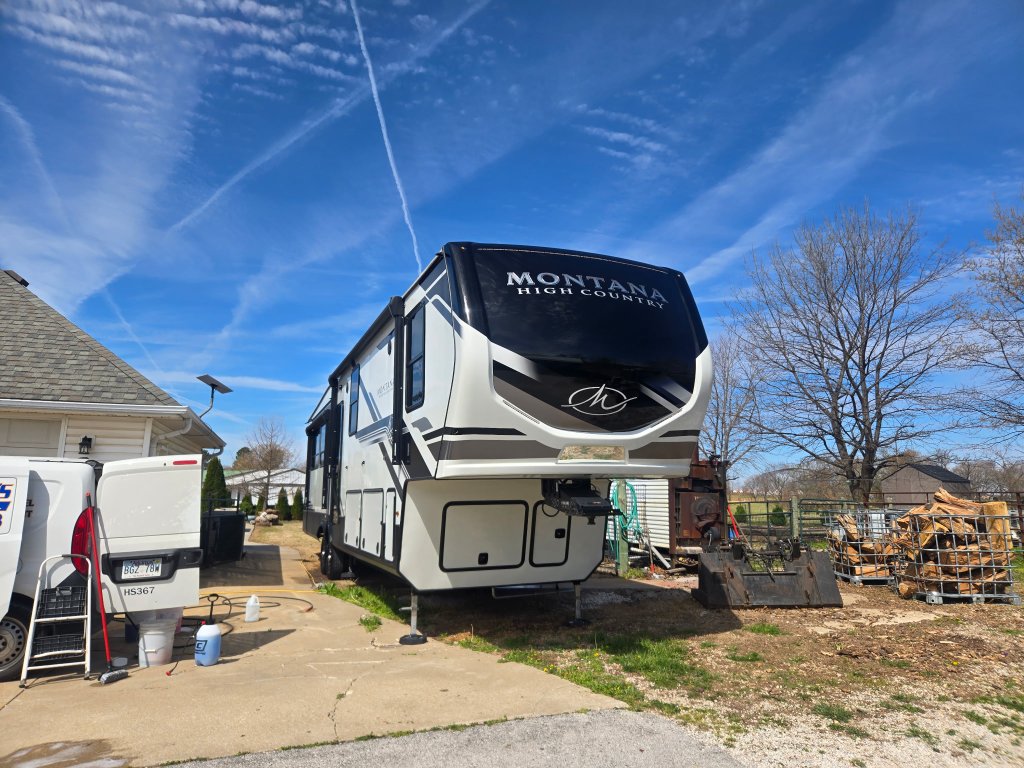 5th-wheel RV